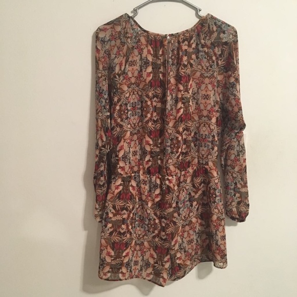 BCBG Floral Romper - Picture 5 of 8